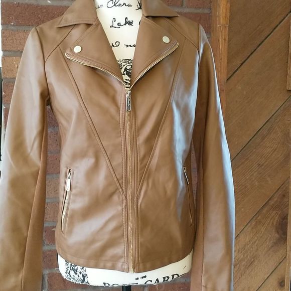 Kenneth Cole XS Caramel Colored Zip Up Faux Leather Jacket. New with Tags. - Picture 1 of 4